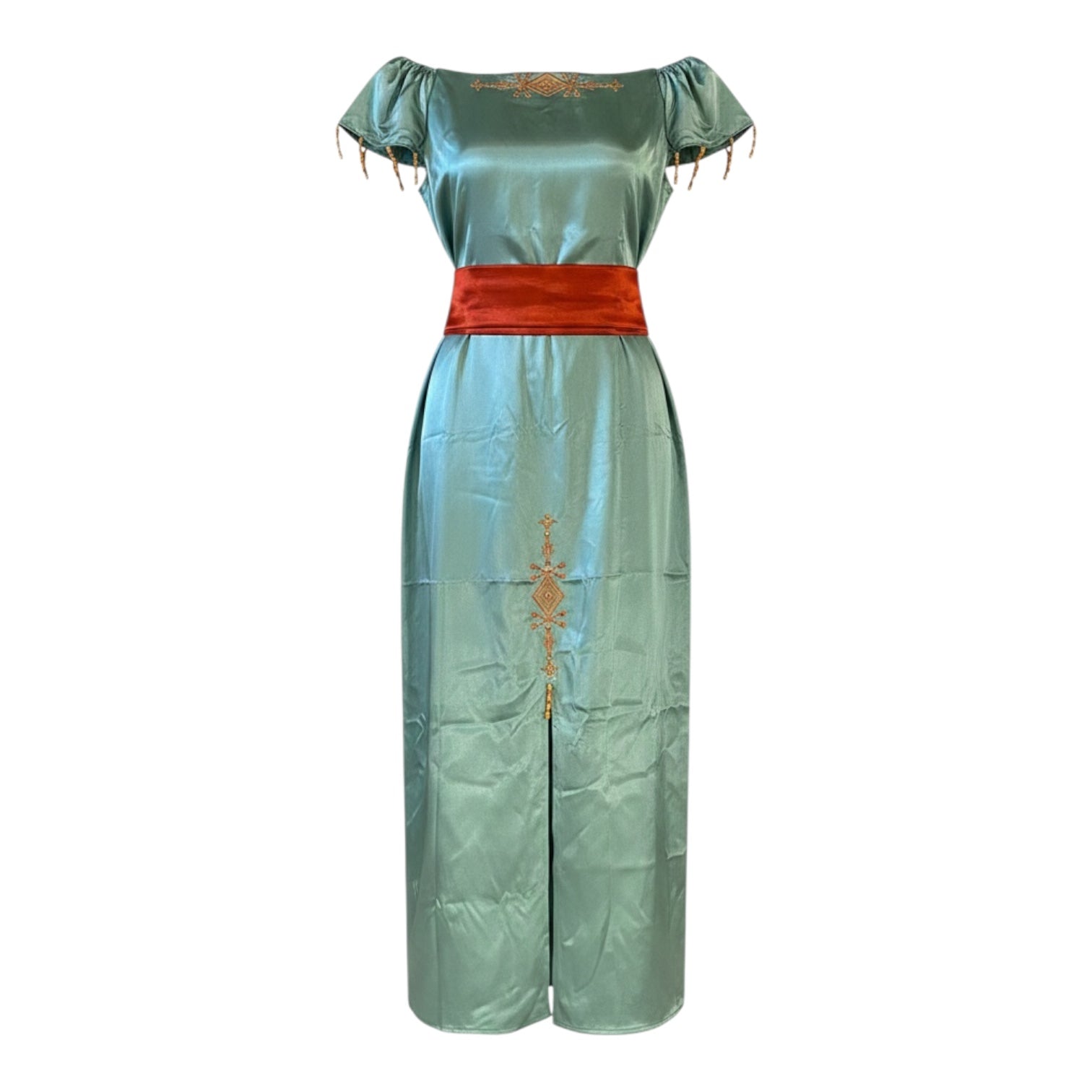 Robe satin brodé