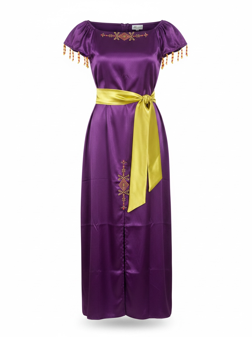 Robe satin brodé