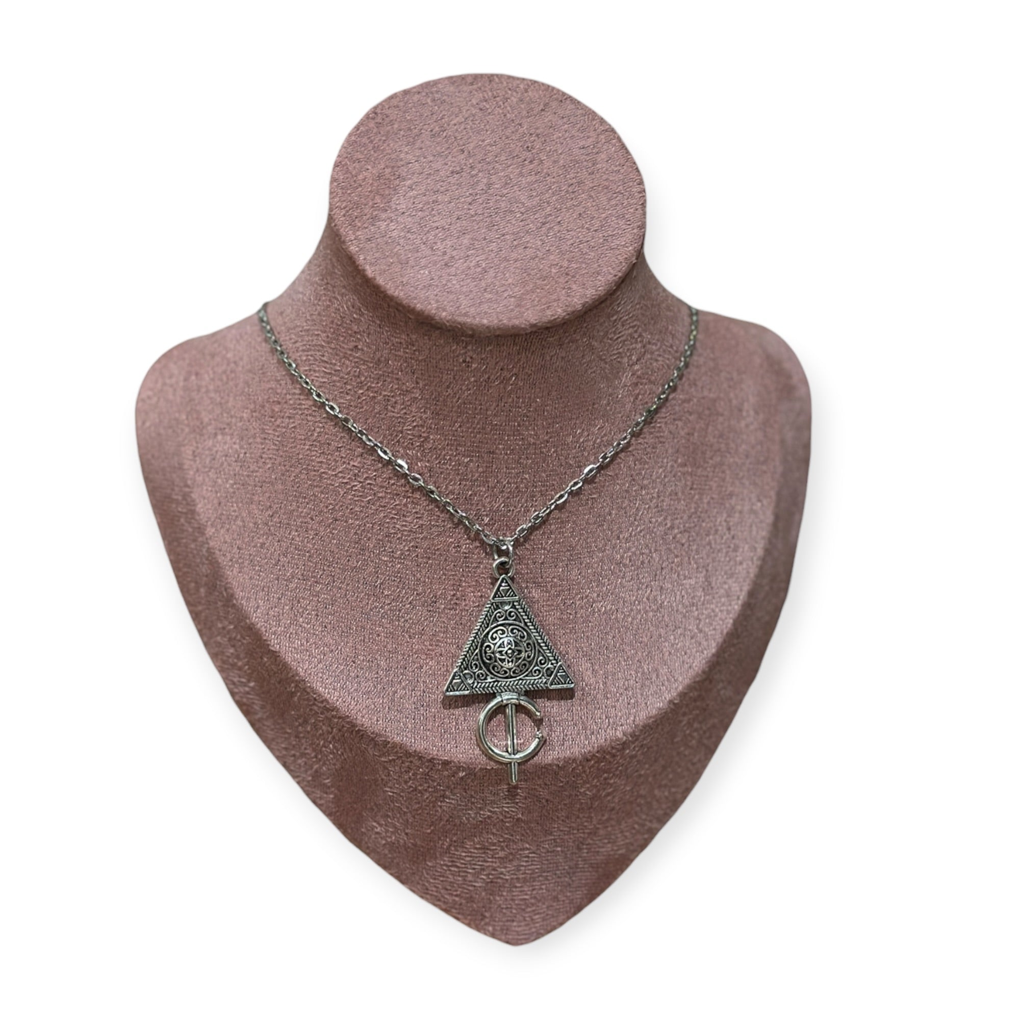 Collier inoumiden