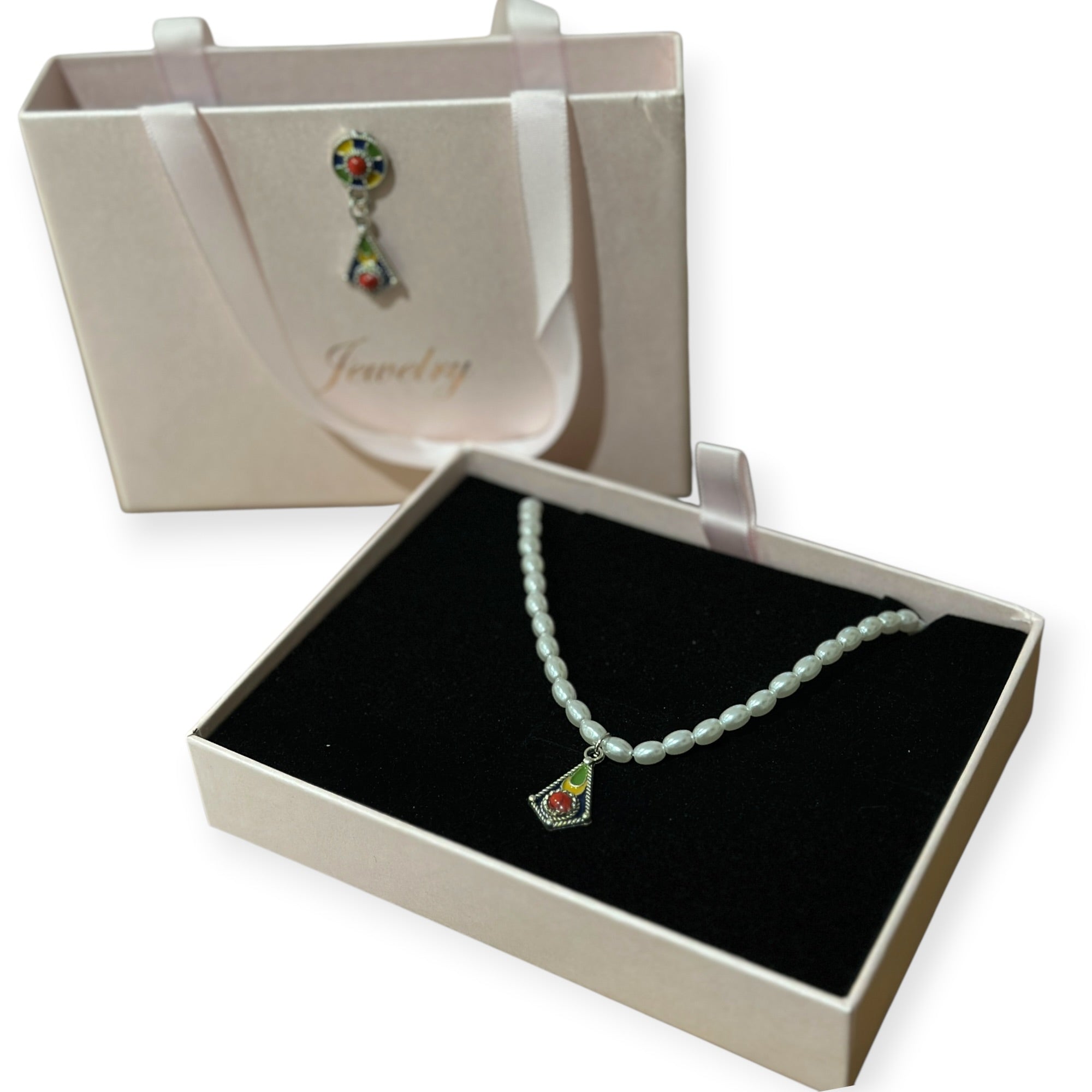 Box bijoux collier
