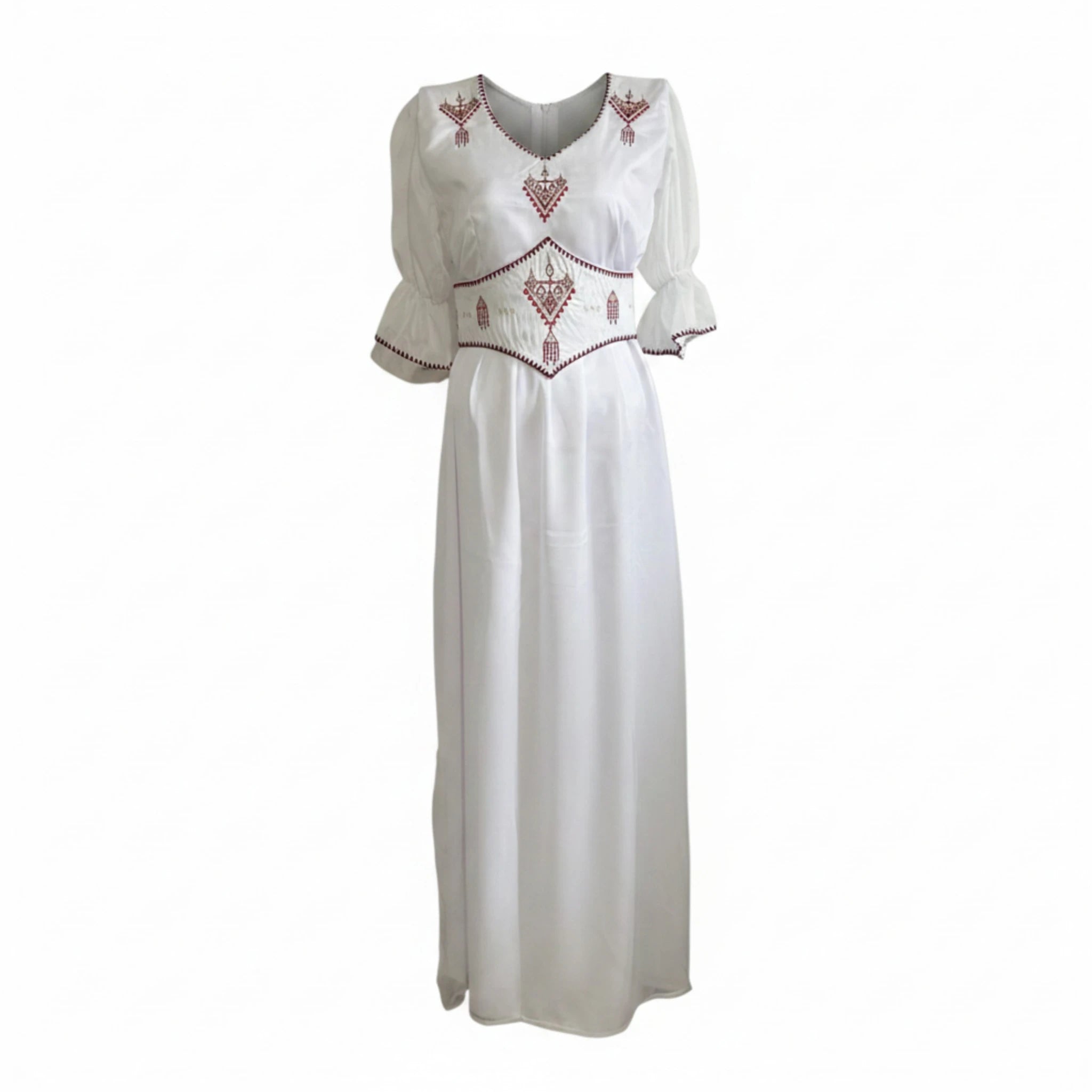 Robe kabyle brodée élégante