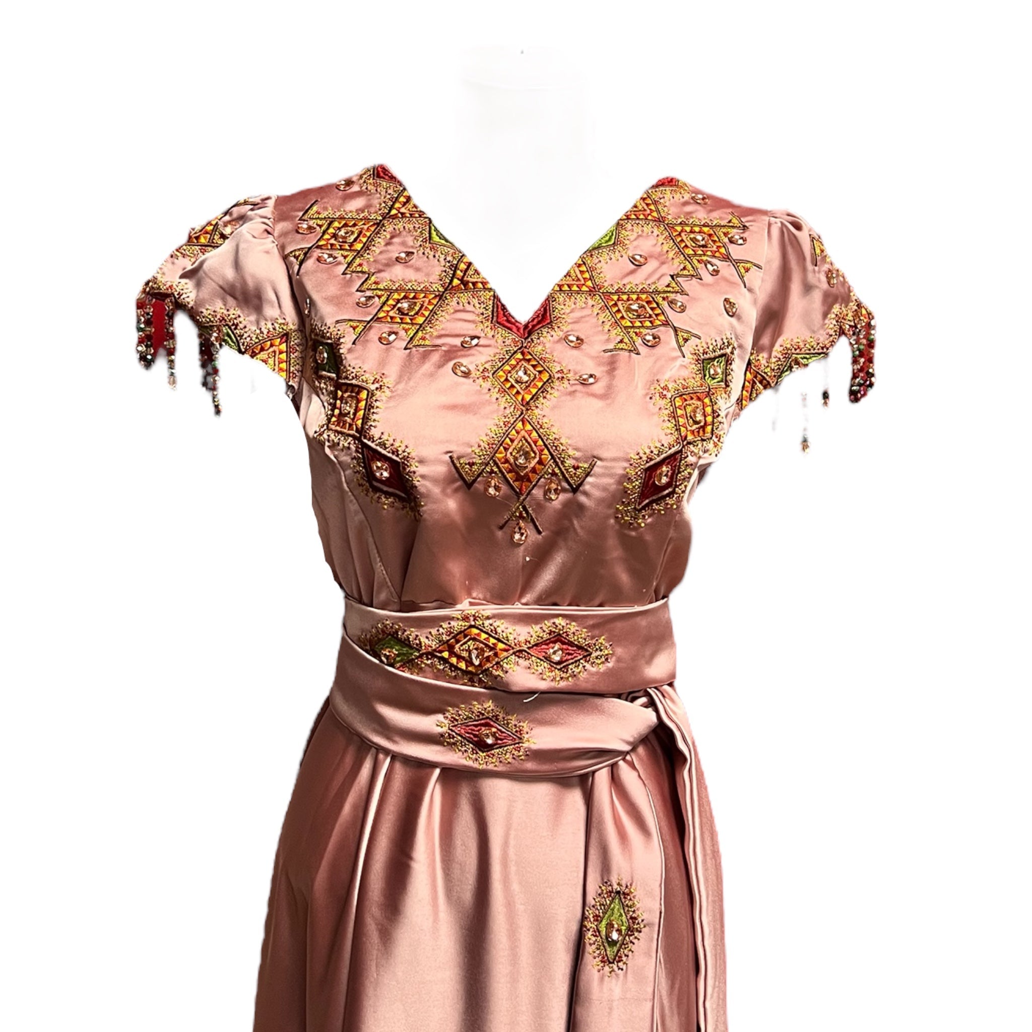 Robe broderie en satin évasée - Robes Kabyles